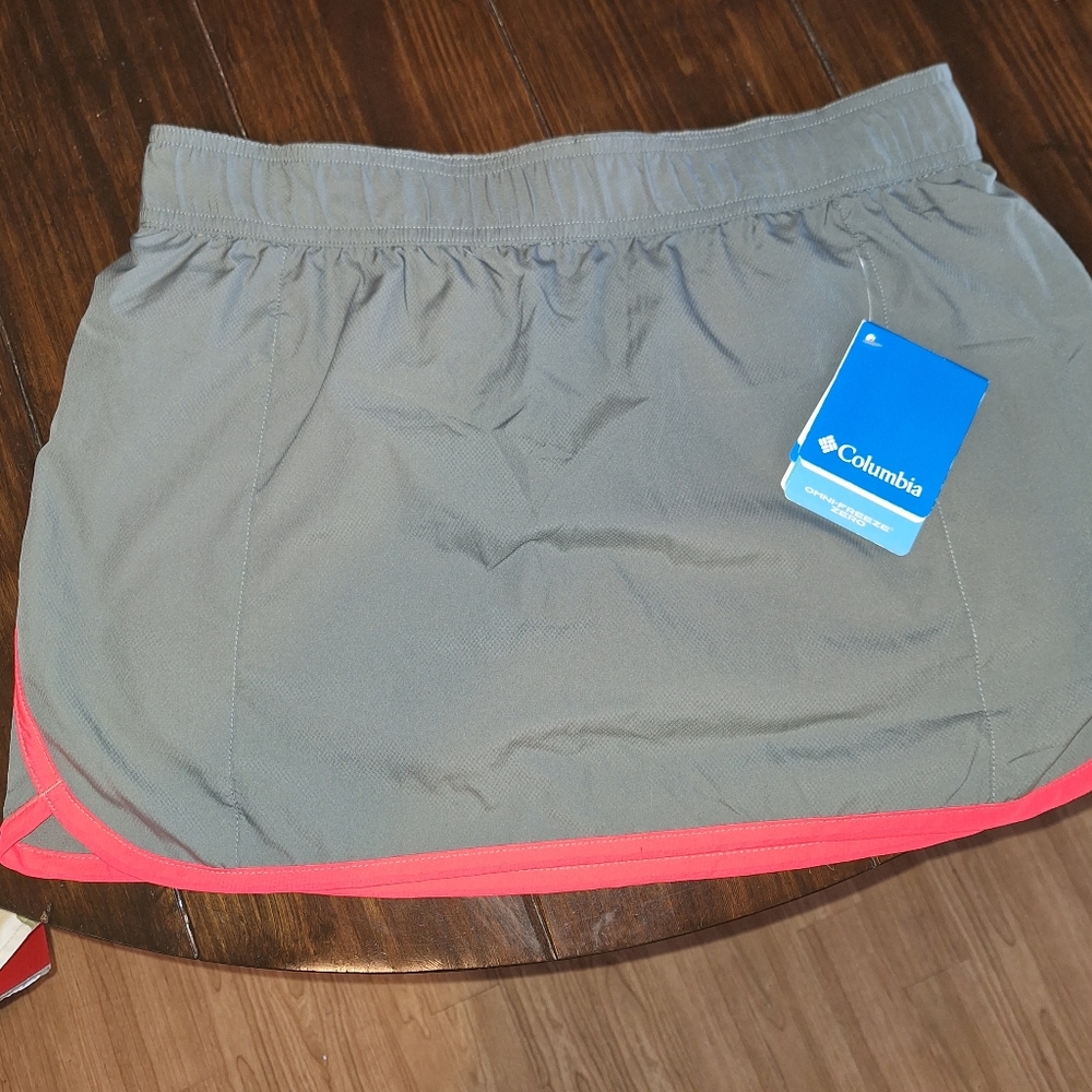Columbia skort-- Womens S/ P'